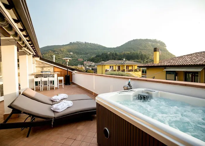 Rooftop Garda (Verona)